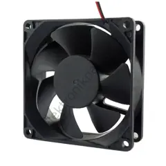 12 VDC BST 80X80X2,5 CM